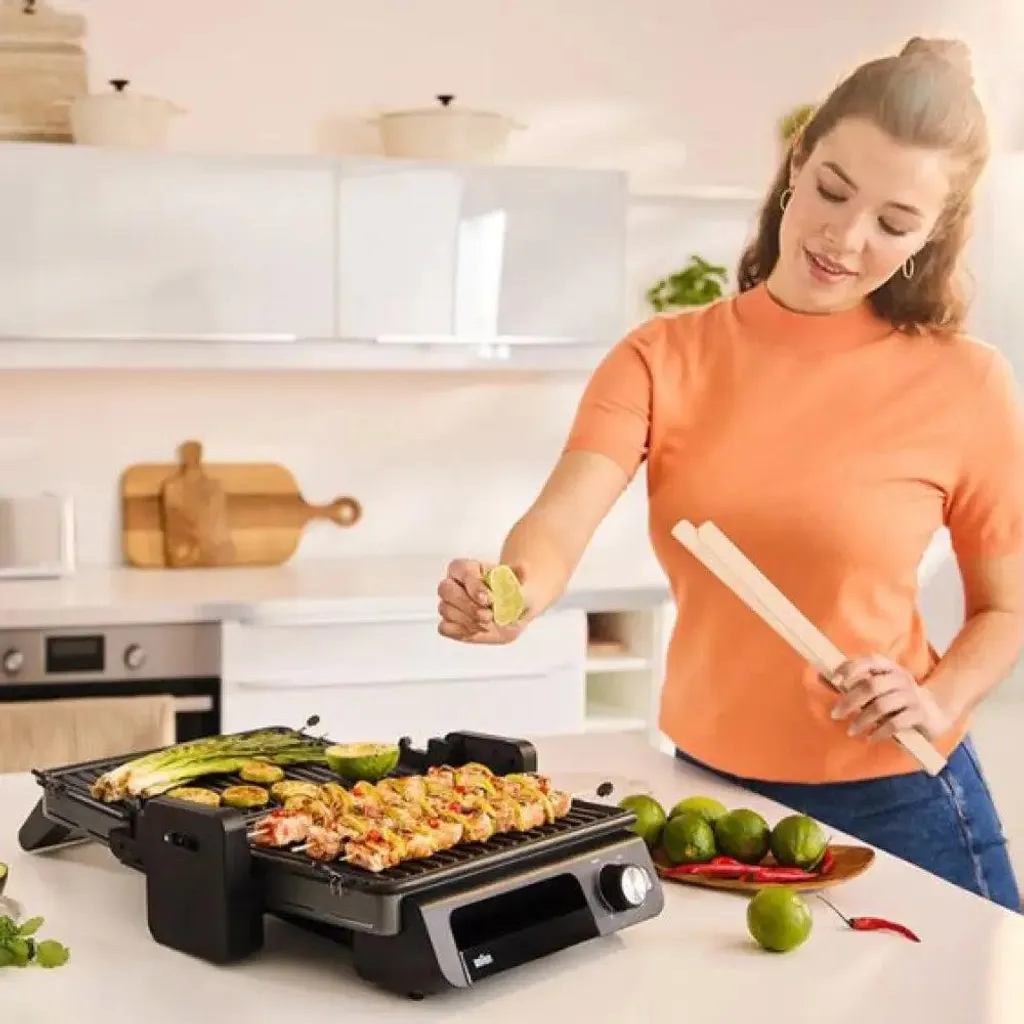 Gril de table polyvalent Braun MultiGrill 5 pour viandes et paninis - 10