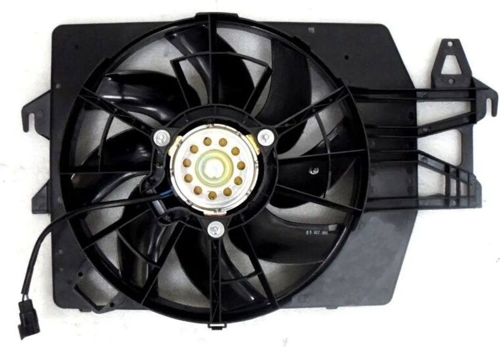 Évitez la surchauffe avec le ventilateur NRF 47544 pour Ford Escort