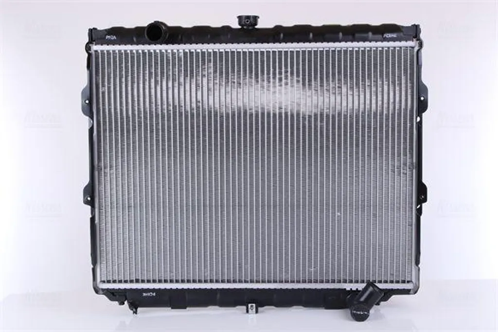 Radiateur Moteur Haute Qualité NISSENS 67021 Compatible Galloper
