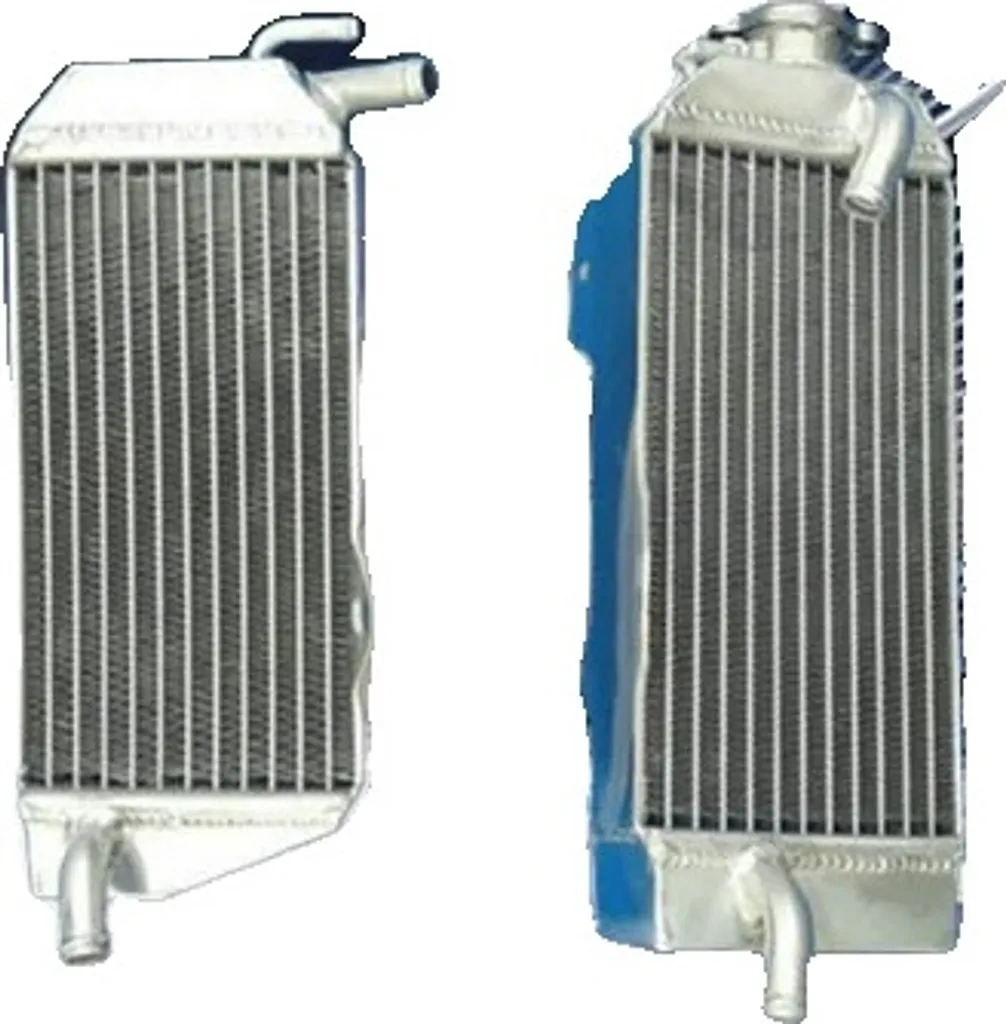 Radiateur aluminium robuste et tubes silicone rouges haute résistance