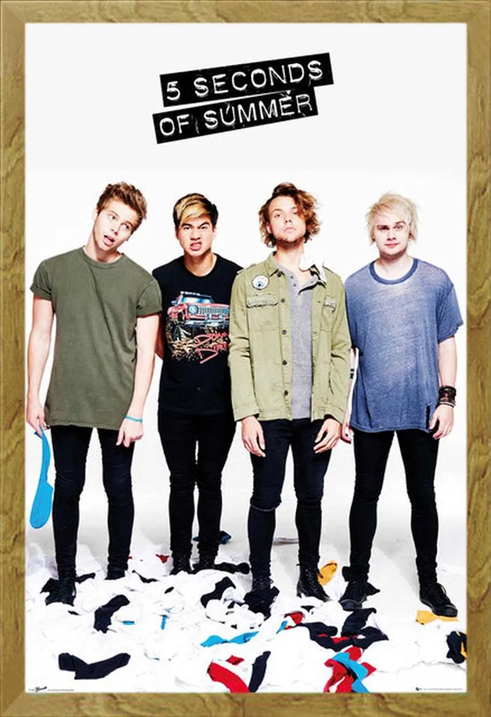 5 Seconds of Summer - Poster - Vestiti + cornice rimovibile, Shinsuke® Maxi MDF oak, vetro acrilico
