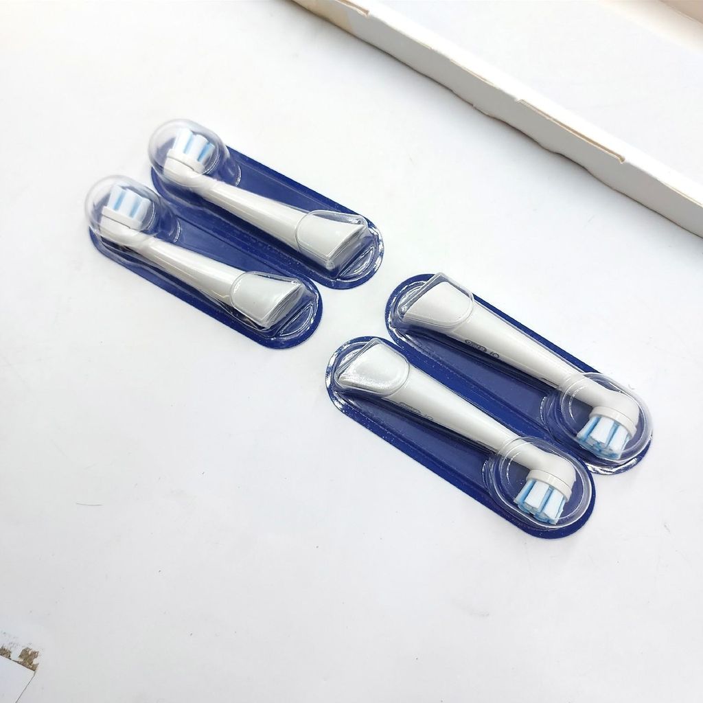 Oral-B iO Aufsteckbürsten Sanfte Reinigung 4er  FFU Produktbild 11