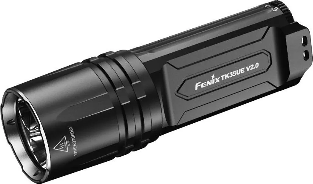 Lampe tactique Fenix TK35R étanche IP68 faisceau longue portée 5800 lm