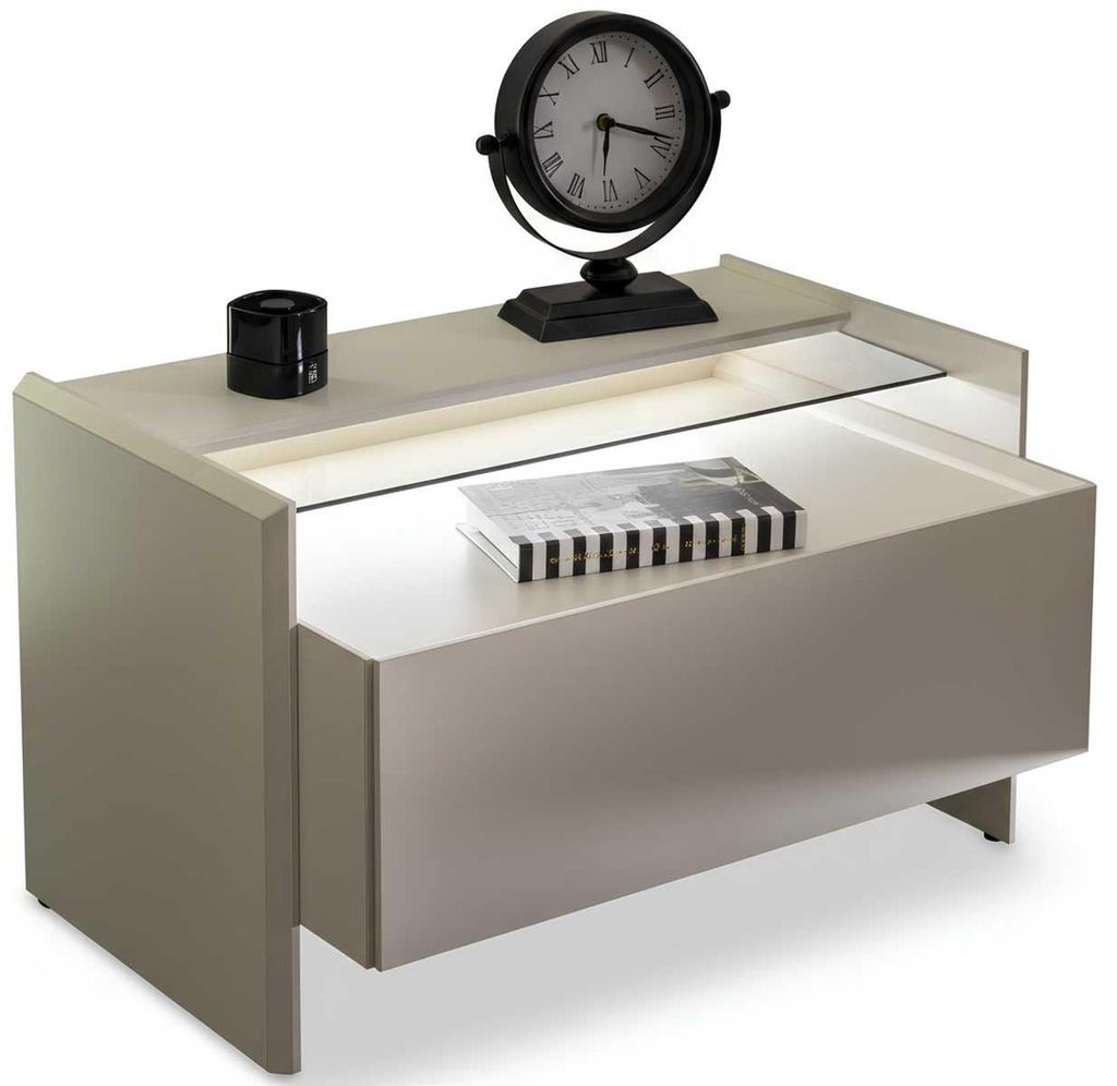 Bett Nachttisch Kleiderschrank Stil modern Farbe beige Schlafzimmer