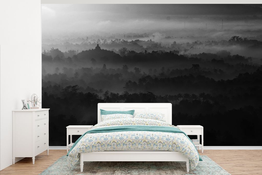 MuchoWow Fototapete für Wohnzimmer oder Schlafzimmer Wandtapete Vinyl Motivtapete Indonesien - Nebel - Schwarz - Weiß - 345x220 cm - Wohnzimmer...