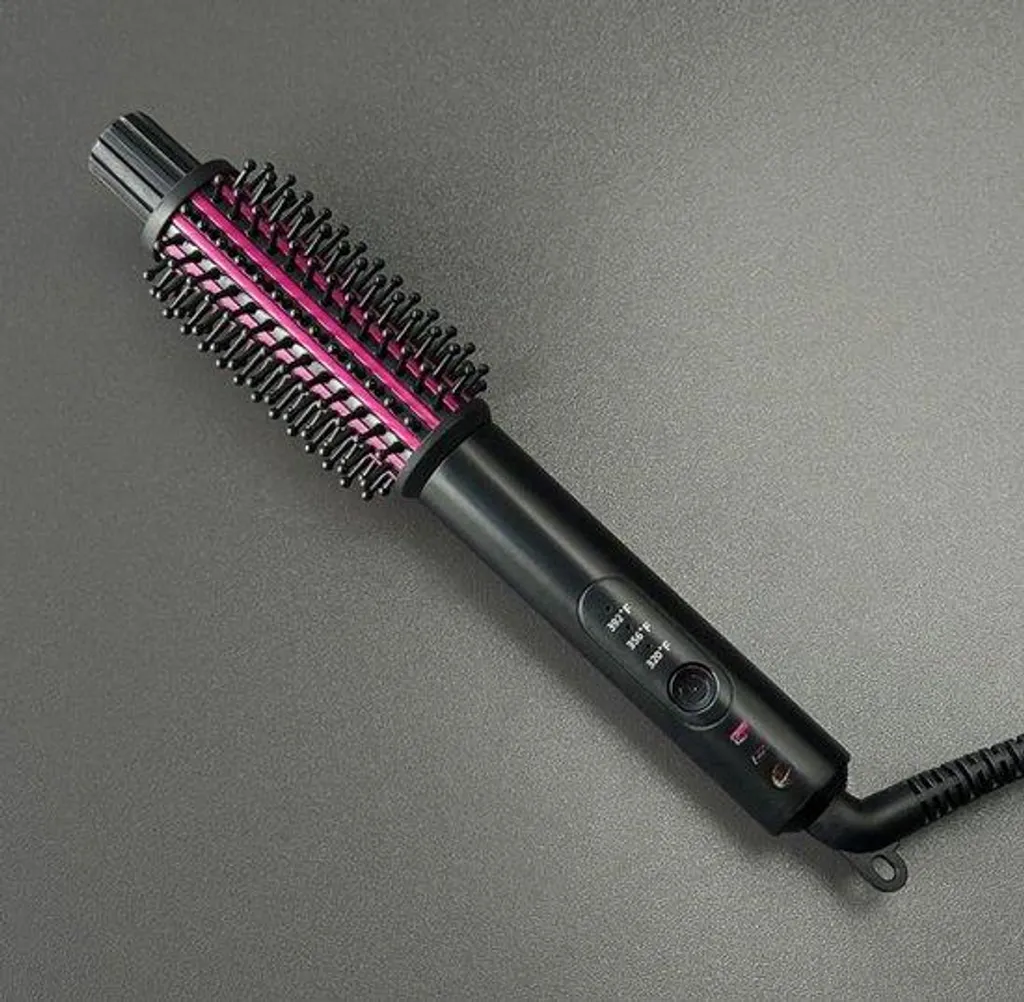 Brosse chauffante 25 mm : finis les cheveux plats et les frisottis