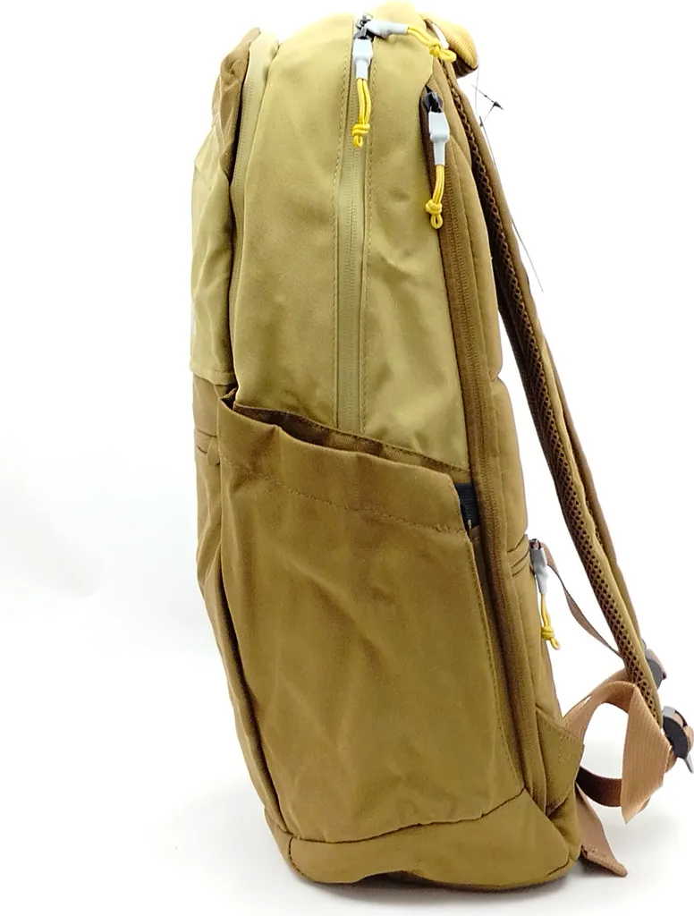 Sac à dos Bench beige pour le travail et les sorties - Format idéal - 4