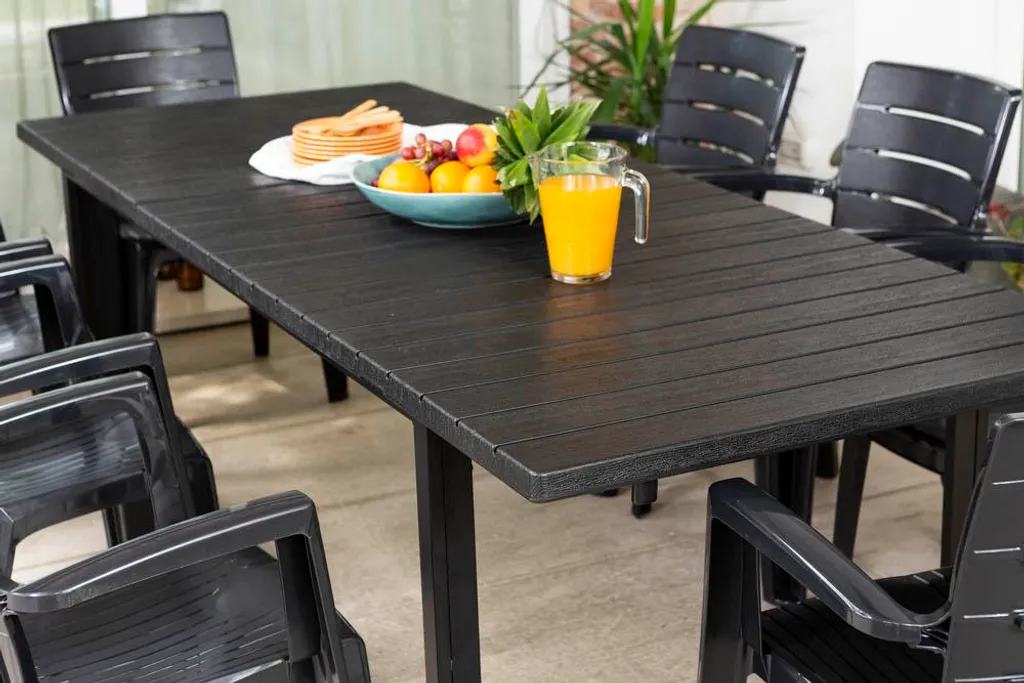 Table d'extérieur robuste 10 places extensible : fini le manque de place