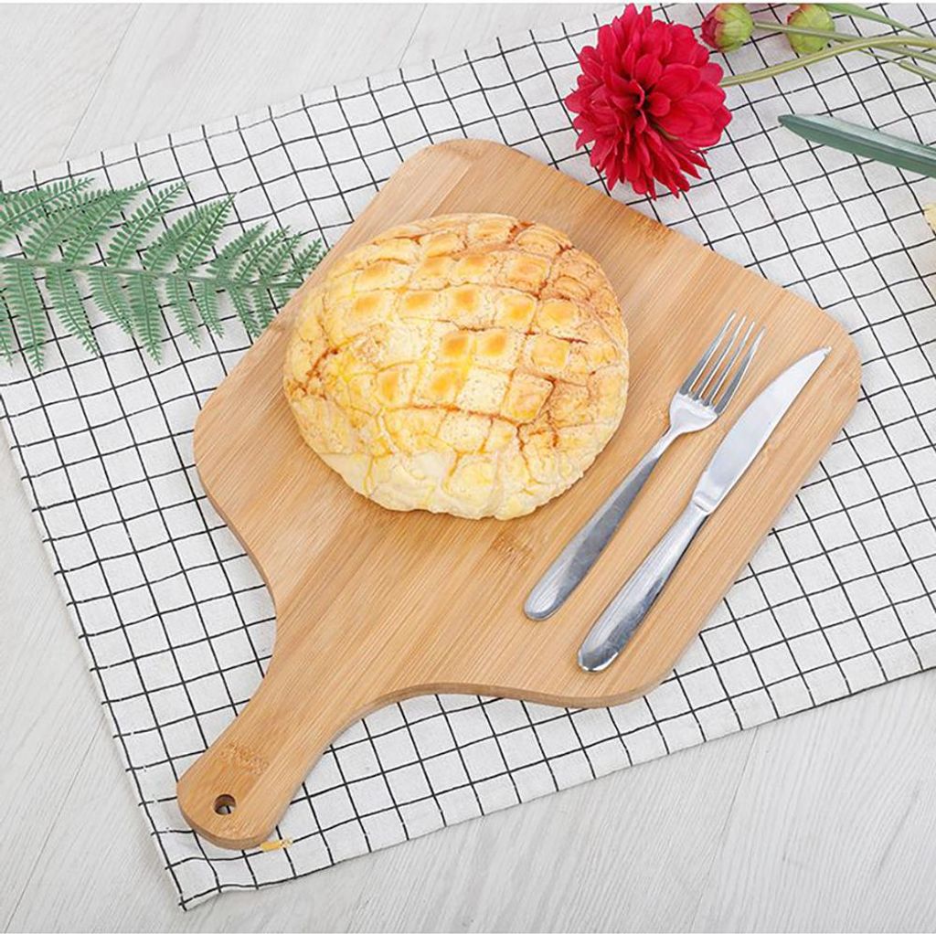 Pizzabretter aus Bambus, Holzplatten zum Backen von Pizzen und Brot, zum Schneiden von Obst, Gemüse und Käse sowie als Servierbretter