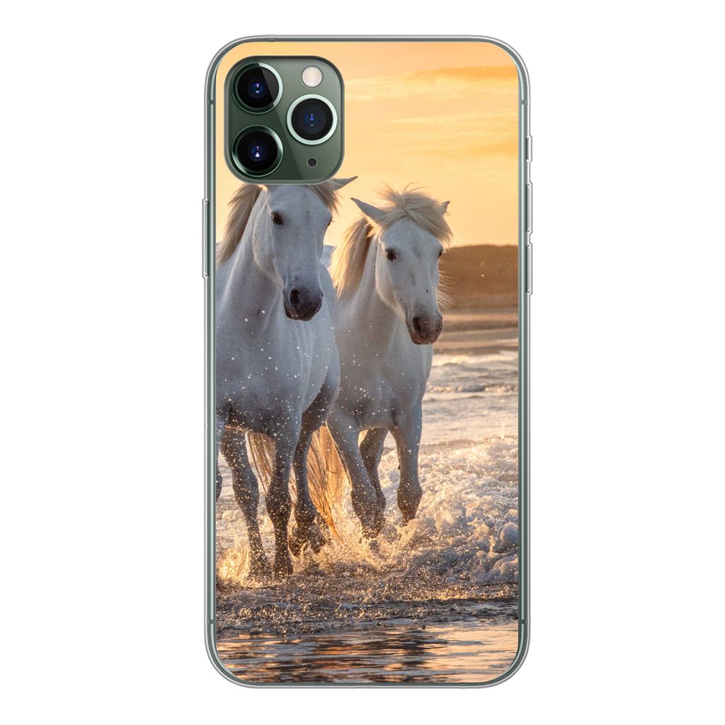 MuchoWow Handyhülle Schutzhülle Hülle für iPhone 11 Pro Max Pferde - Wasser - Strand - Tiere Silikon Softcase Handy Hülle - Schutz
