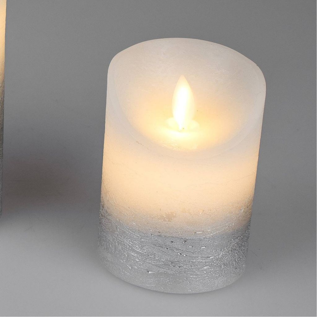 10cm weiß silber Formano LED Kerze mit Wackeldocht mit Timer D 7cm H