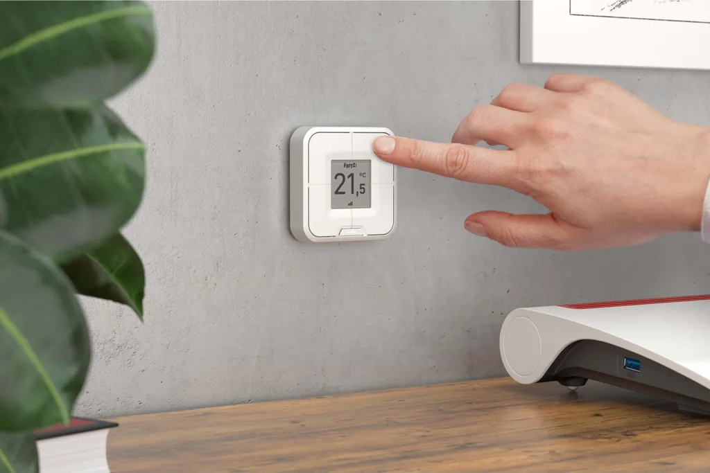 FRITZ!Dect 440 Interrupteur Intelligent avec Capteur d'Humidité Intégré