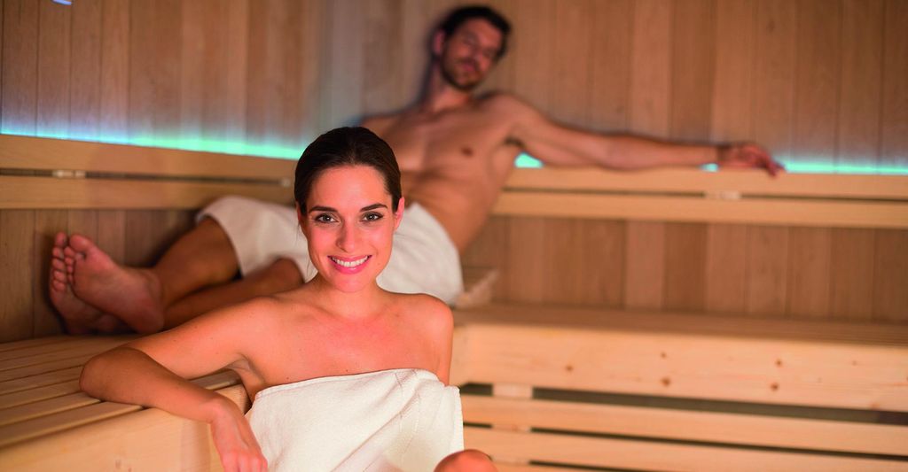 mydays Kur Royal Day Spa für 2 Homburg; Erlebnis verschenken oder selbst erleben; Gutschein für 2 Person(en)