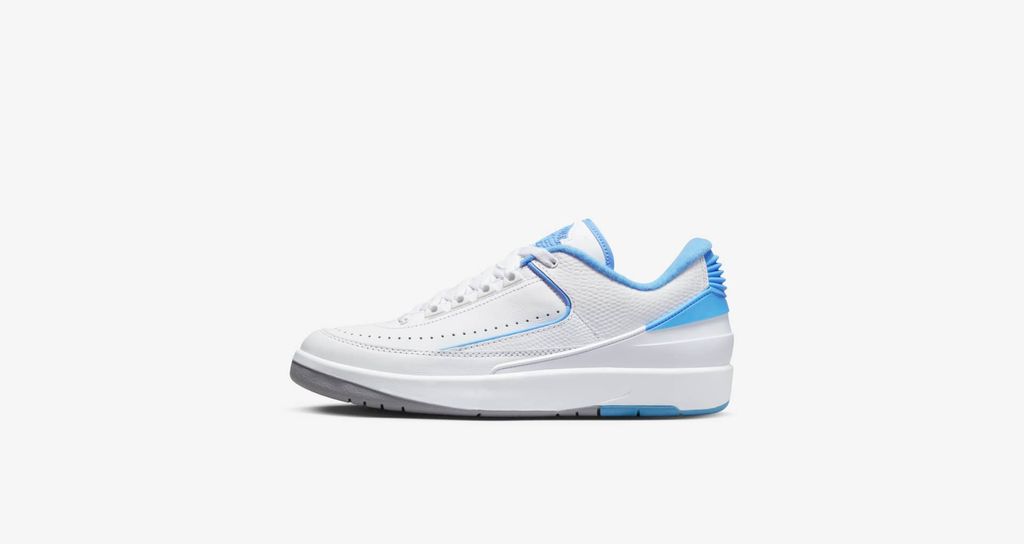 Air Jordan 2 Low "University Blue", Weiß/Zement Grau/University Blau, DV9956-104, Größe: 46
