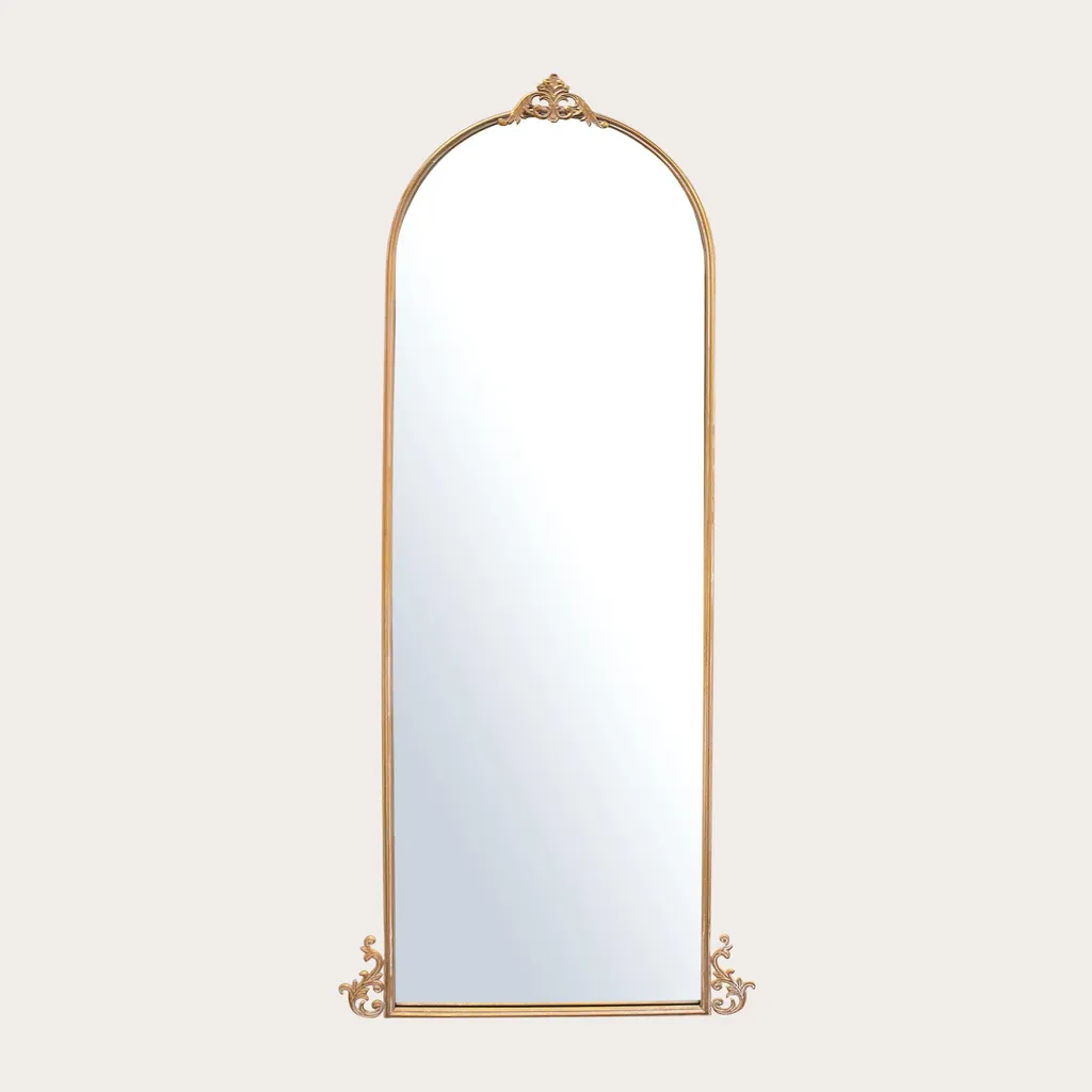 Miroir doré anti-ternissement pour transformer une pièce sombre en luxe