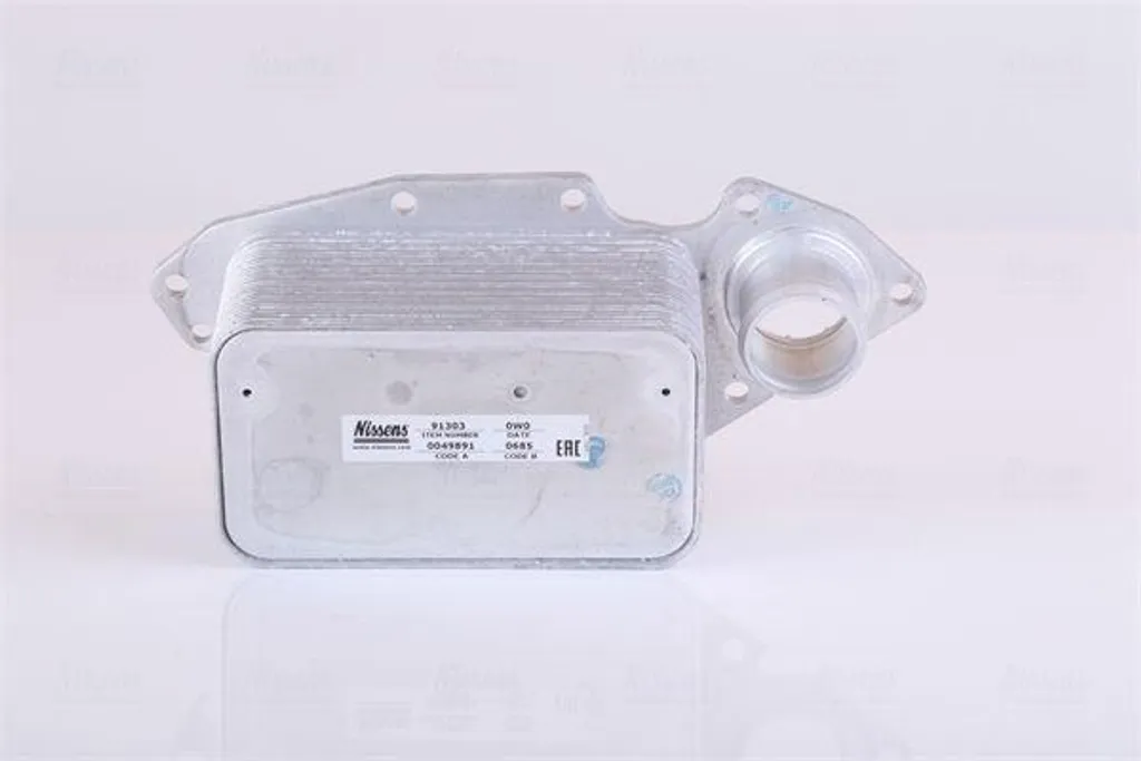 Radiateur d'huile moteur compatible Movano et Master - Nissens 91303