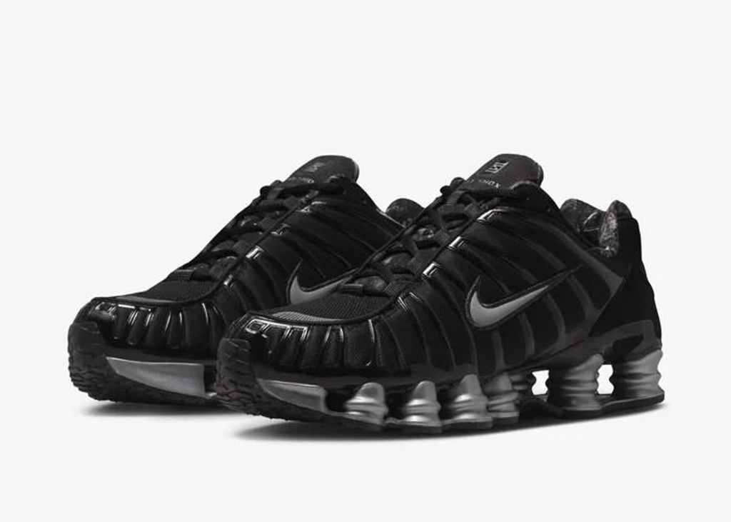 Scarpe Sportive Nike Shox Tl Iq0299 010 Immagine del prodotto 