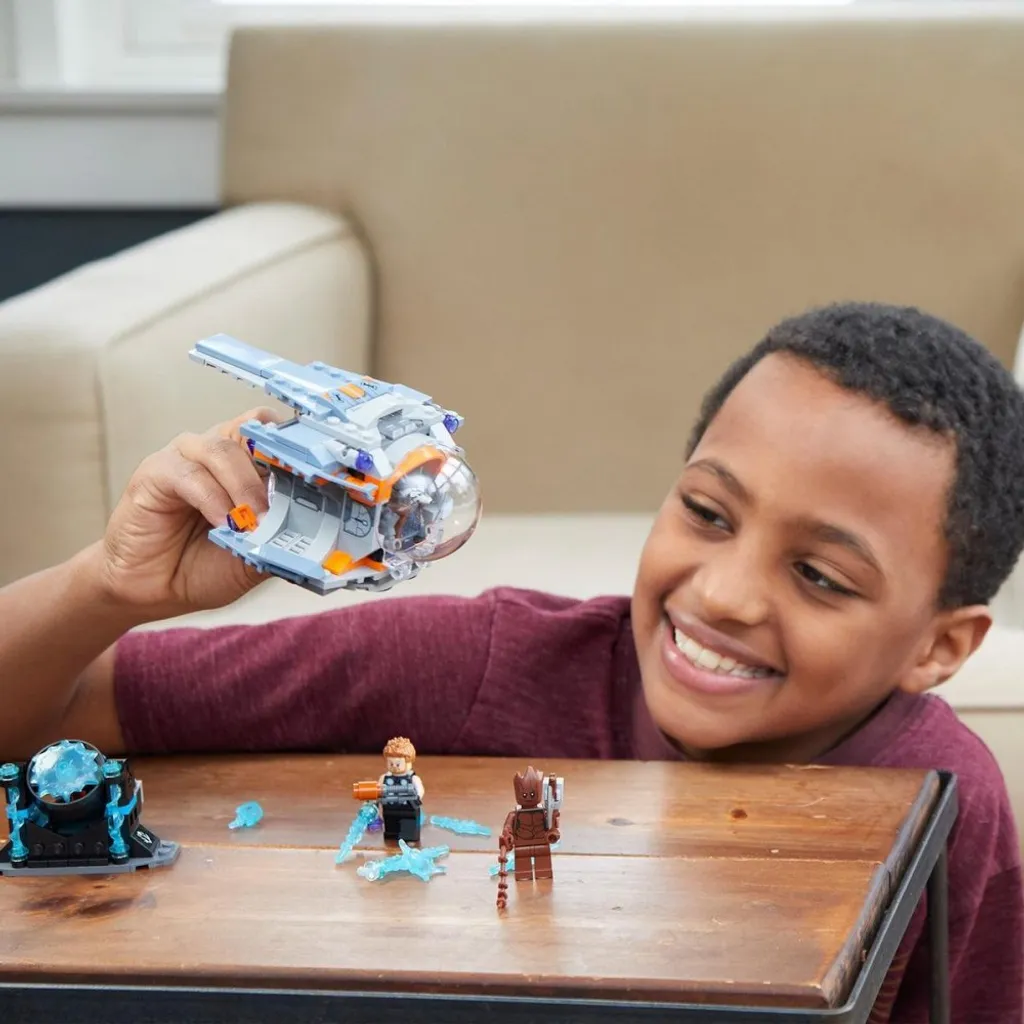 Complétez votre Collection LEGO Marvel 76102 Thor Stormbreaker Infinity