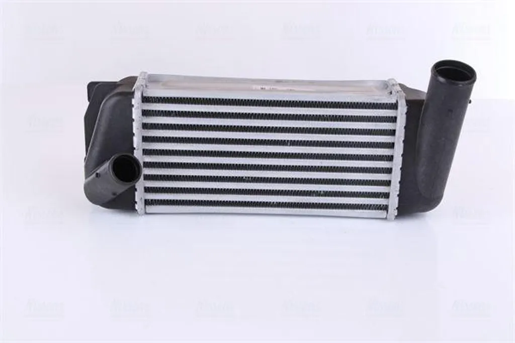 Intercooler OE 179400N080 Nissens contre surconsommation carburant