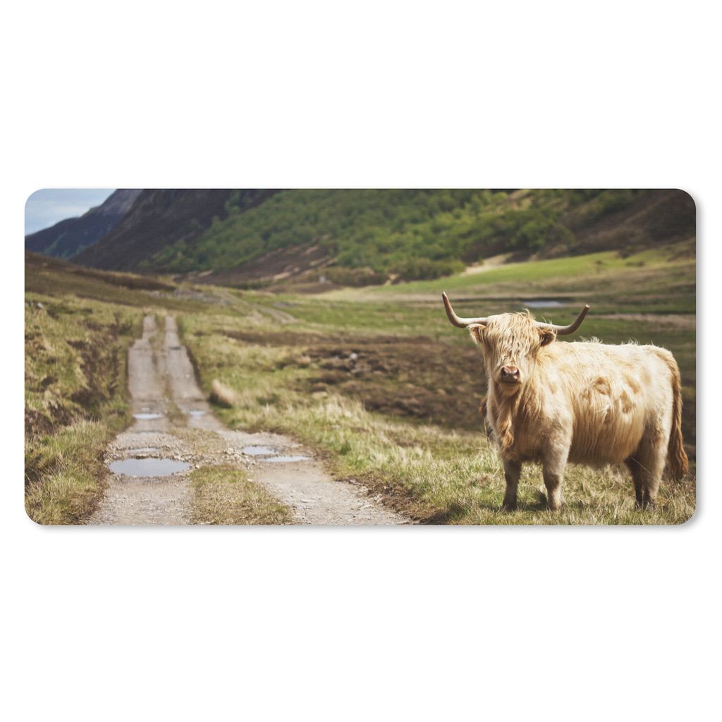 MuchoWow Mauspad Mousepad Schottische Highlander - Pfad - Wald 60x30 cm - Mousepads - Maus Mat - Pad - Mausunterlage - Nachhaltig