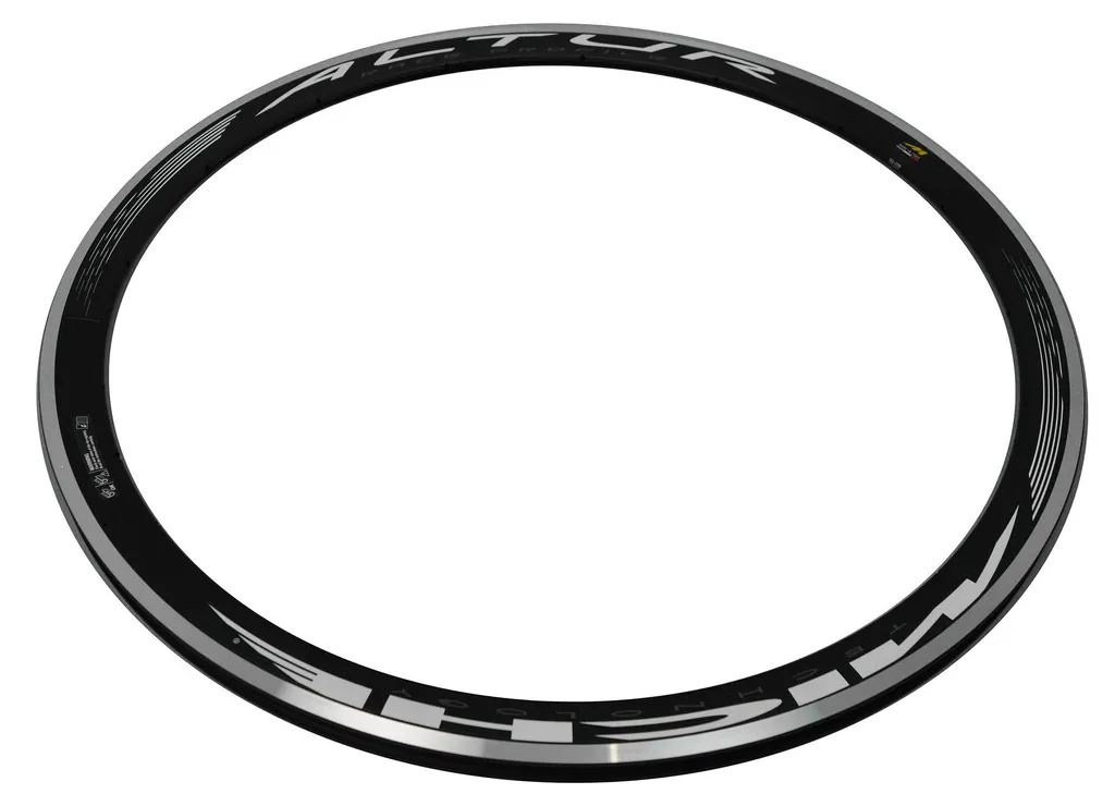 Roue de Vélo Arrière Miche Altur 28-622 Profilée en Aluminium Noir