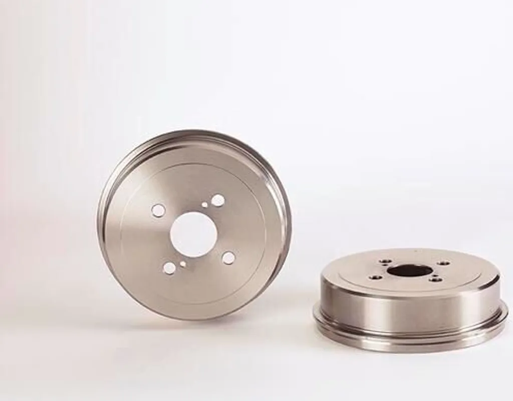 Brembo 14.5815.10 Tambour de Frein Arrière pour Corolla E10 et E11