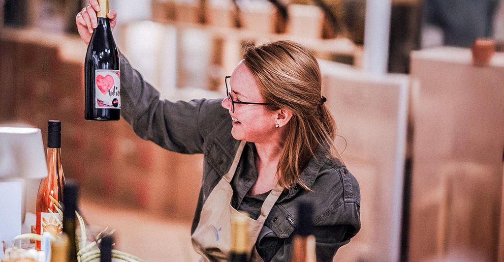 mydays Weinetikett gestalten mit Wine Tasting Frankfurt (Ginnheim); Erlebnis verschenken oder selbst erleben; Gutschein für 1 Person(en)