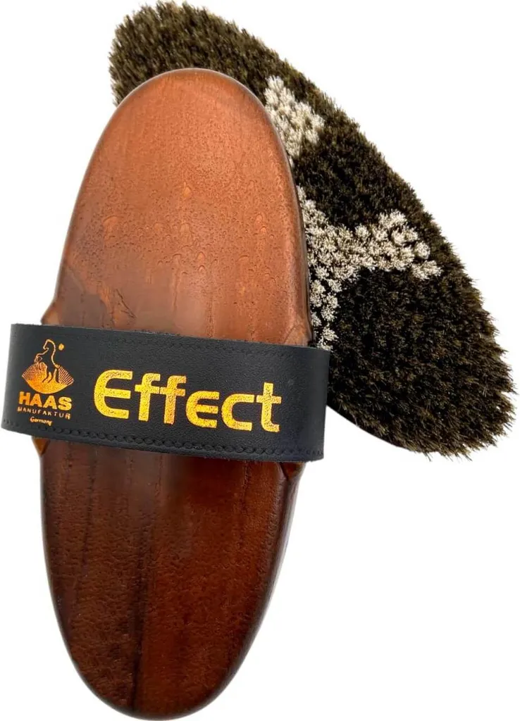 Brosse pour chevaux Haas Effect idéale pour finition après pansage
