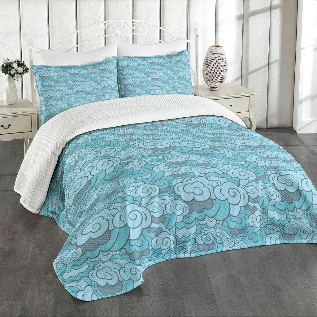 ABAKUHAUS Wolke Tagesdecke Set, Stilisierte Hand gezeichnete Himmel-Ansicht, die sich wiederholendes Wolken-Muster verschachtelt, 220 x 220 cm, Kad...
