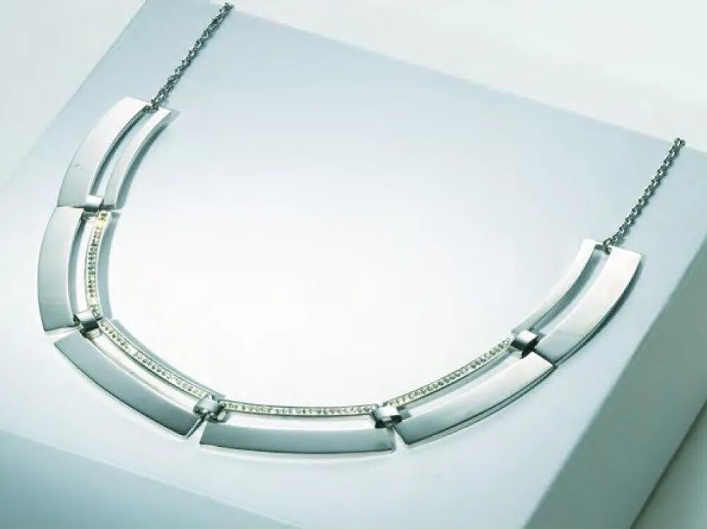 Collana Victoria con Cristalli Bianchi e Argento - Look da Star