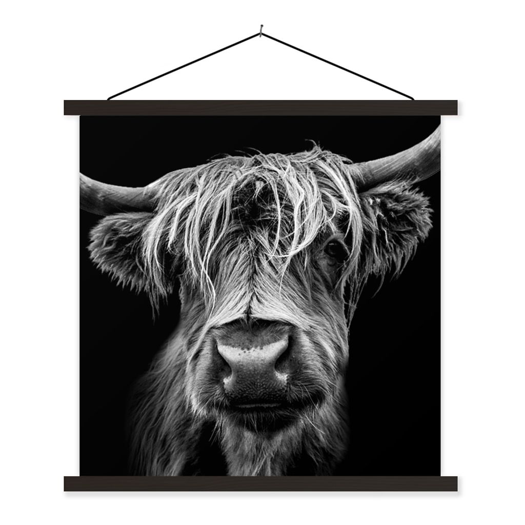 MuchoWow Textilposter Schottischer Highlander - Hörner - Schwarz - Weiß - Kuh - Wild - Tiere 40x40 cm mit schwarzem Rahmen - Fotos