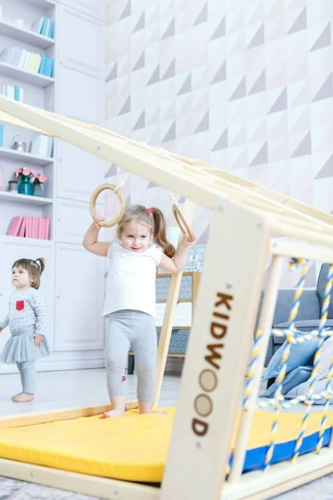 KIDWOOD Domino Aire de jeux en bois naturel pour le développement moteur
