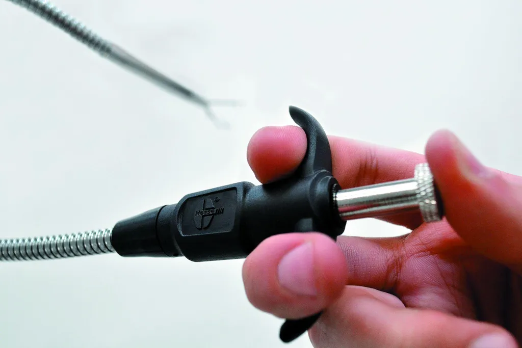 Attrape-tout flexible à griffes de 750mm pour ramassage d'objets précis