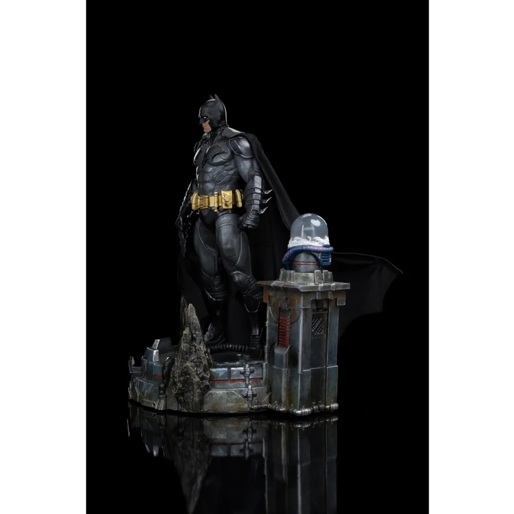 Statue Iron Studios DC Comics Batman Unleashed 1/10 Deluxe Art Scale - 7