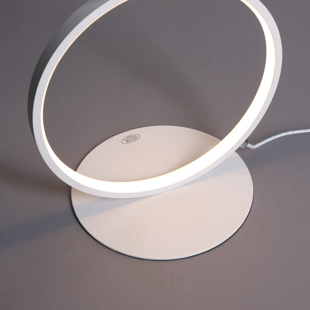 Lampadaire LED Variable 29W : Dites adieu à l'éclairage trop agressif - 4