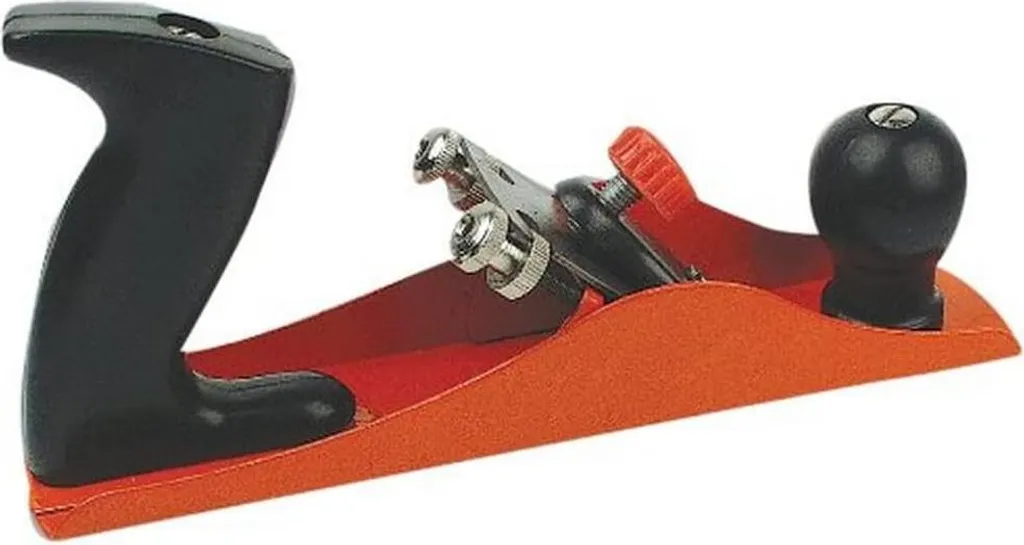 Rabot en fer 44 mm pour bois avec semelle rectifiée et lame affûtée