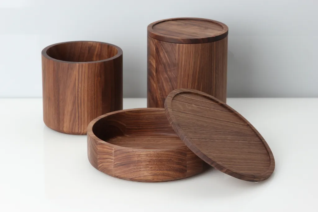 Continenta 4271 Scatola in Noce 19x19x6cm | Portaoggetti in Legno Massiccio