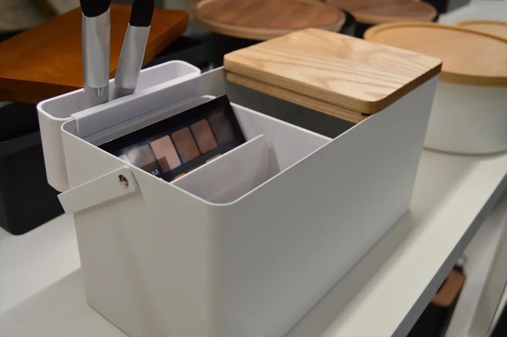 Vanity Case Fixe pour Maquillage Tower Blanc avec Miroir de Table Chic - 18