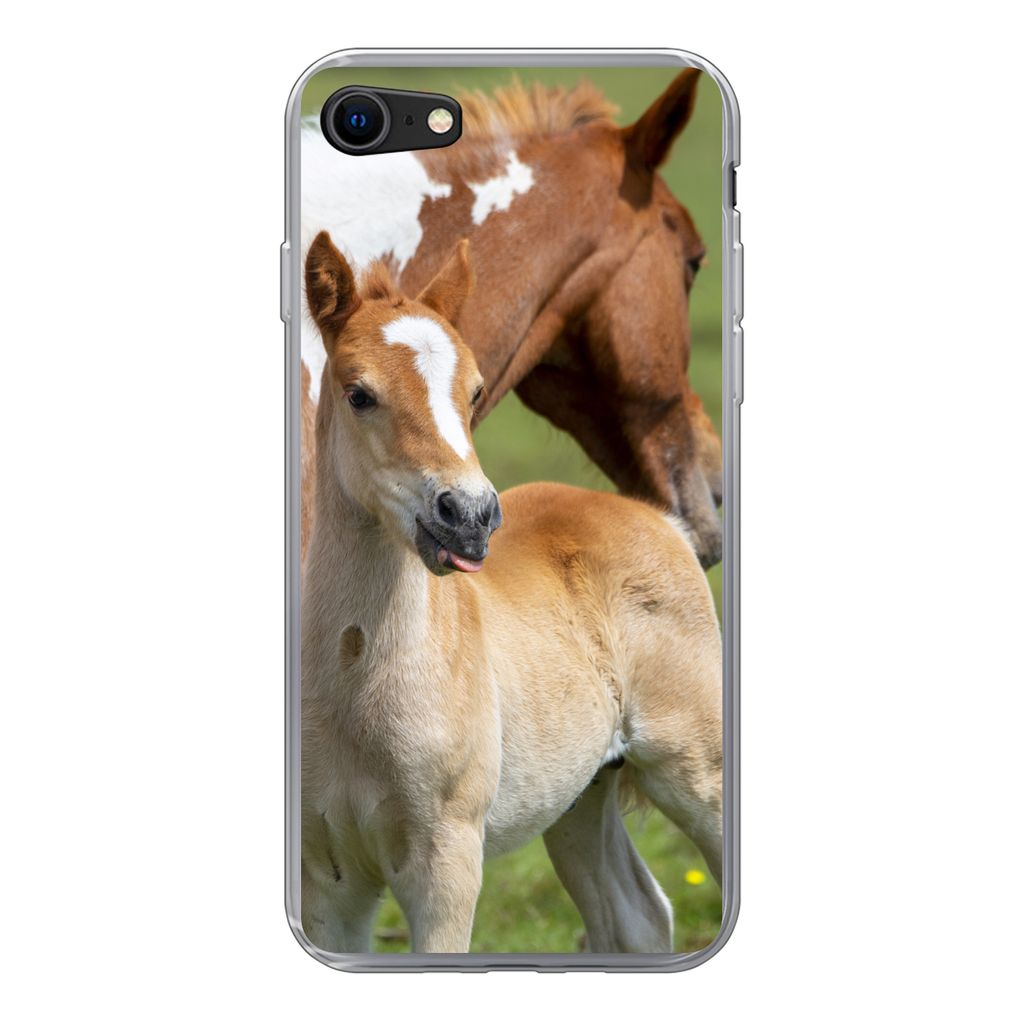 MuchoWow Handyhülle Schutzhülle Hülle für iPhone 7 Pferde - Fohlen - Gras Silikon Softcase Handy Hülle - Kartenhalter