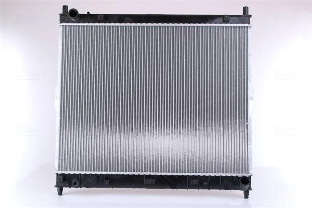 Radiateur moteur Nissens 61642 en aluminium - OE 2131008120 Robuste