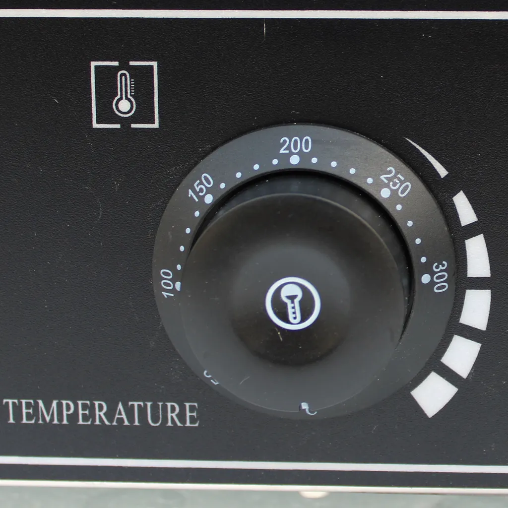Machine à sandwich électrique 1500W 2 tranches 220V usage commercial - 6