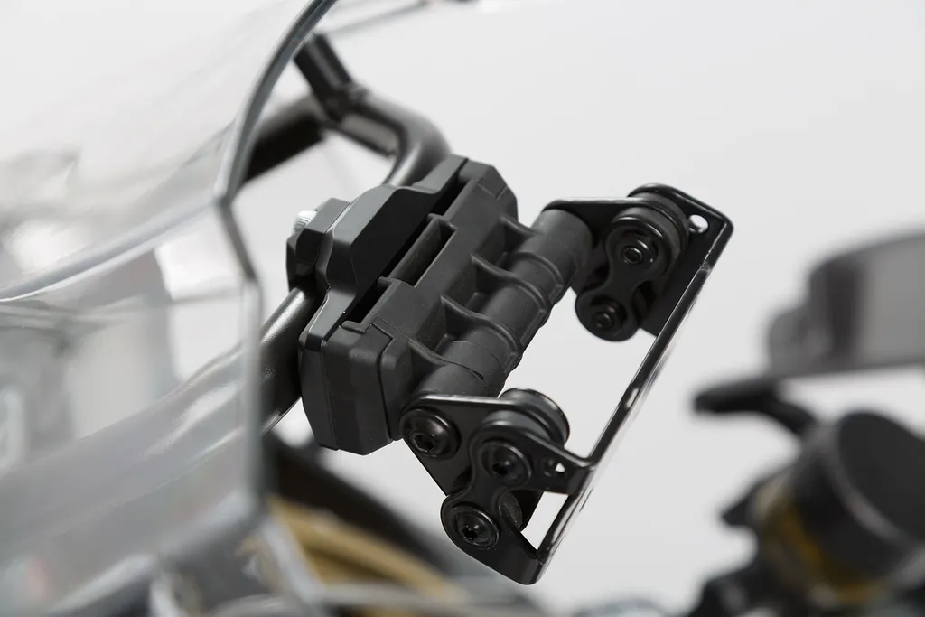 Fixation GPS moto SW-MOTECH pour cockpit trail sur tube 13/16 mm