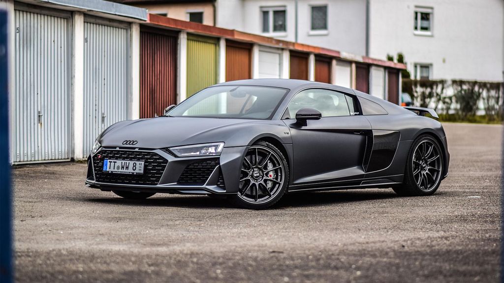Jochen Schweizer Audi R8 mieten Friedrichshafen; Erlebnis verschenken oder selbst erleben; Gutschein gültig für 1 Person