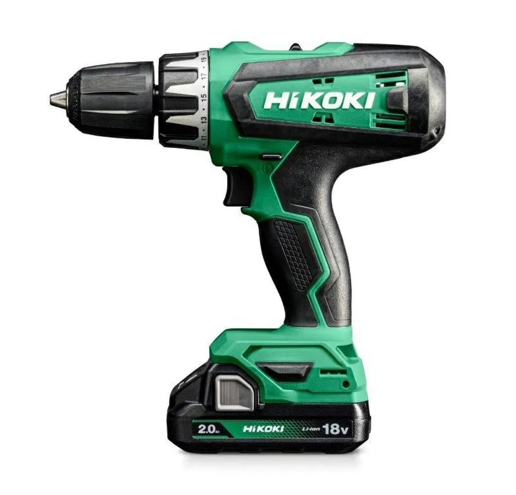 Perceuse percussion Hikoki 18V : finissez vos travaux sans panne de batterie
