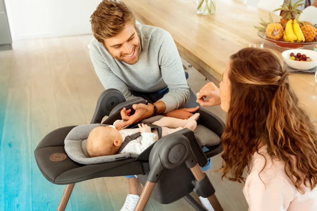Chaise haute Maxi-Cosi Minla Essential Graphite avec pliage compact - 26