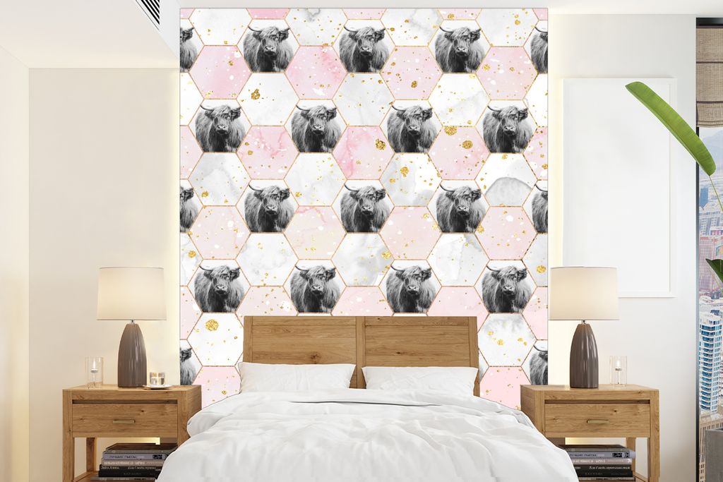 MuchoWow Fototapete für Wohnzimmer oder Schlafzimmer Wandtapete Vinyl Motivtapete Schottischer Highlander - Marmor - Gold - 175x240 cm - Schlafz...