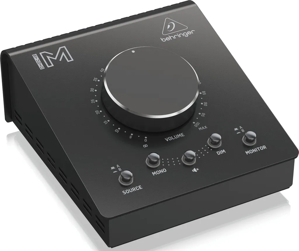 Réglez vos Enceintes Studio avec le Contrôleur Passif Behringer STUDIO M - 4