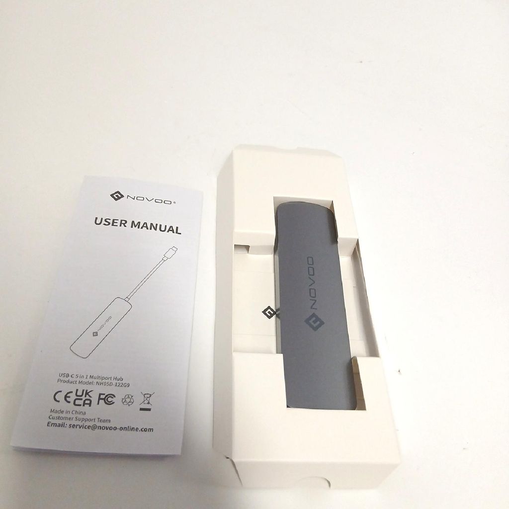 NOVOO USB C Hub Adapter Zubehör HDMI 4K PD 100W 3 USB A Anschluss Power