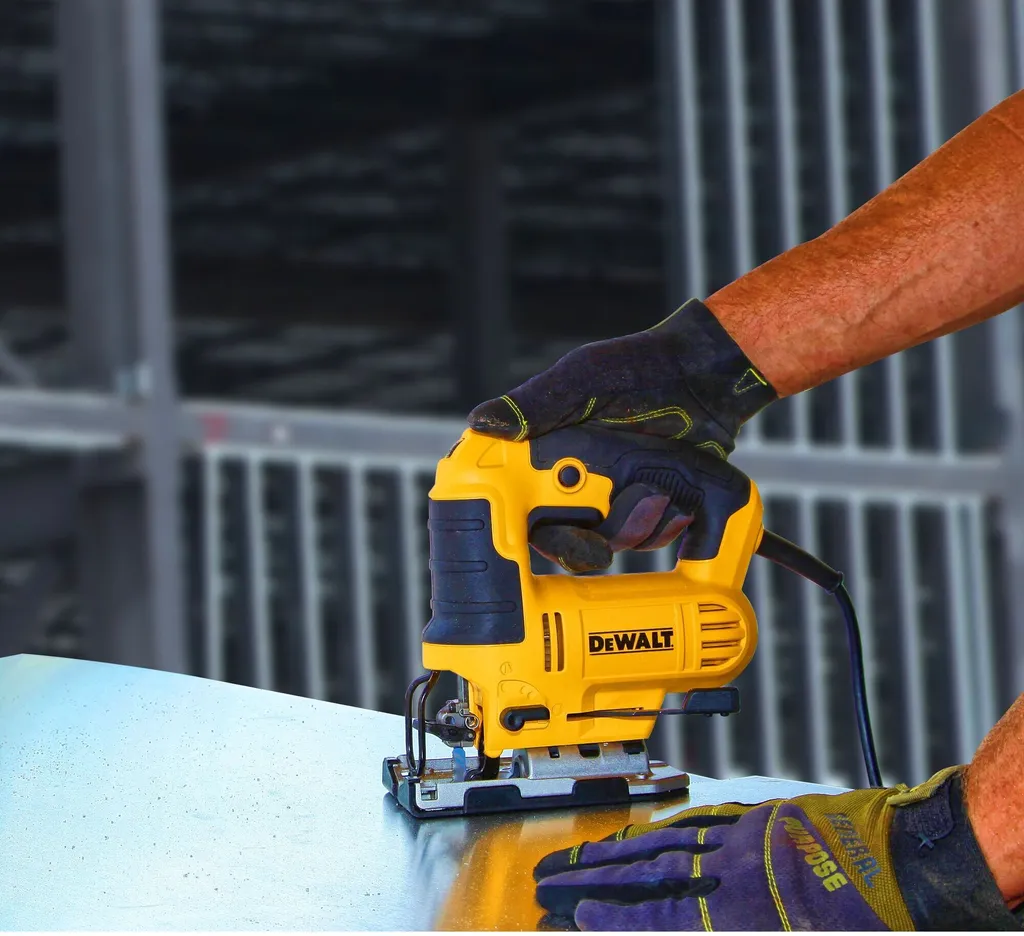 Elektrische Stichsäge 650W DEWALT DWE349 - 10