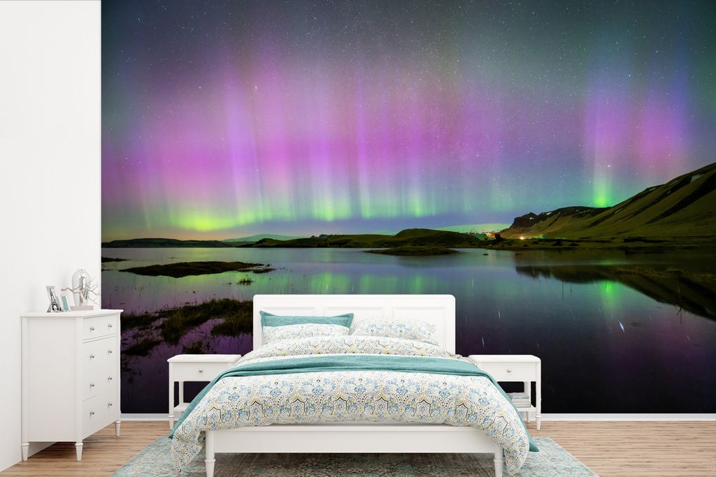 MuchoWow Fototapete für Wohnzimmer oder Schlafzimmer Wandtapete Vinyl Motivtapete Nordlichter - Island - Violett - 450x300 cm - Gemusterte